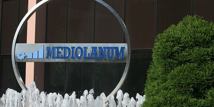 Sede Gruppo Mediolanum, Basiglio, Milano [foto: Simple agency, Wikimedia Commons]