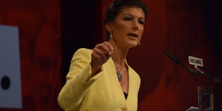 La leader del Bsw, Sahra Wagenknecht (foto: Ferran Cornellà via Wikimedia Commons)