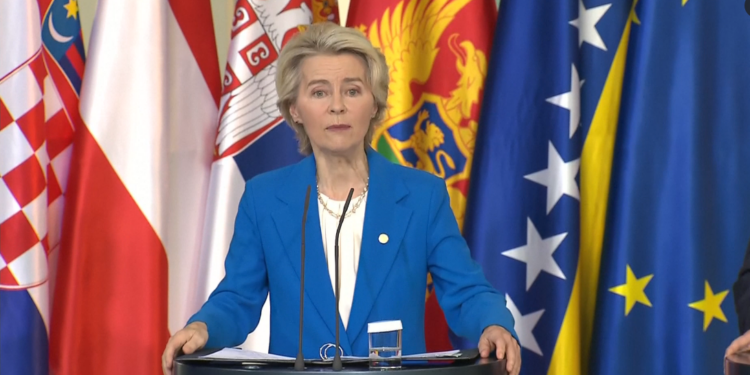 La presidente della Commissione europea, Ursula von der Leyen, al termine del summit del processo di Berlino [Berlino, 14 ottobre 2024]